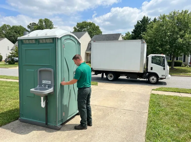 Flushable Portable Restrooms with Sinks in Mechanicsville, VA